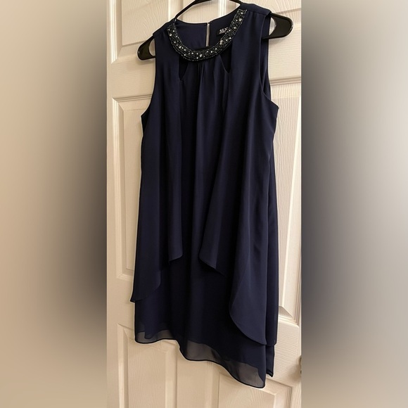 SLNY~DRESS~ NAVY SLEEVELESS~NWOT~6 - Picture 8 of 9